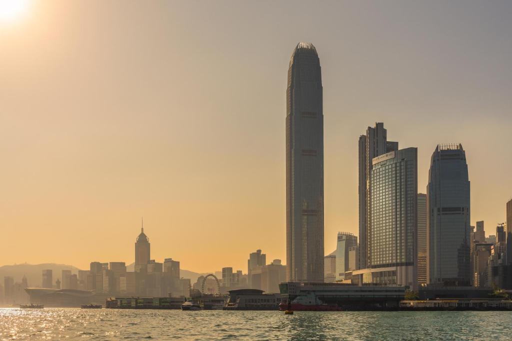 홍콩 센트럴: 4가지 합리적 호텔